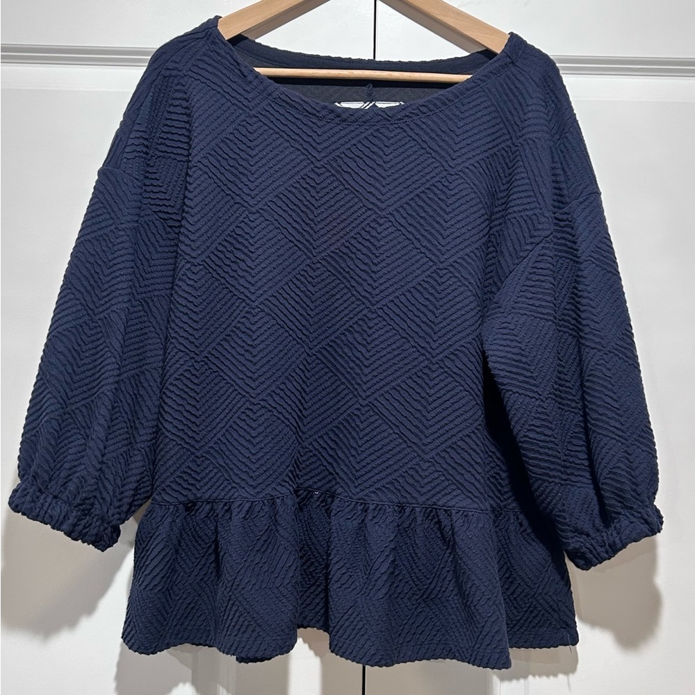 Maeve Womens Navy Blue Thick Embossed Peplum 3/4 Sleeve
Scoop Neck Top Size M